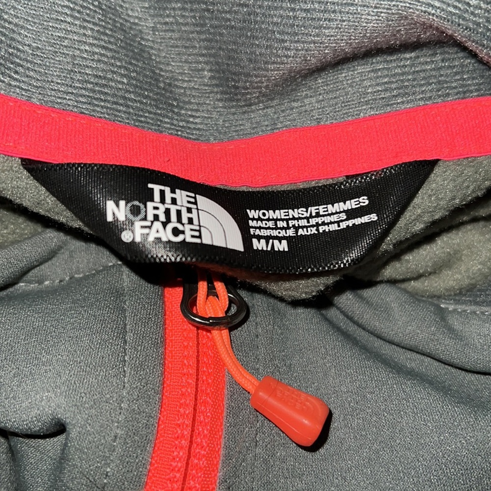 North face jacket - Picture 6 of 6